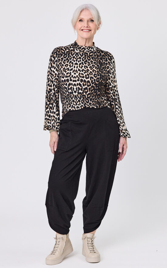 Lenore Pant product photo.