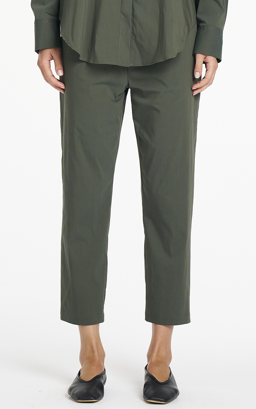 Nomad Pant product photo.