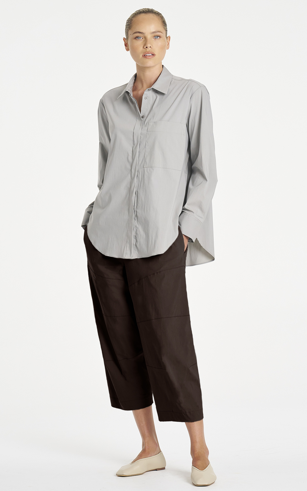 Cropped Tuscan Pant product photo.