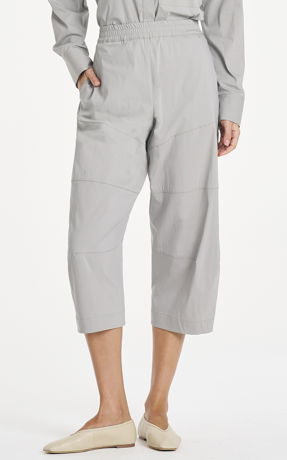 Cropped Tuscan Pant product photo.