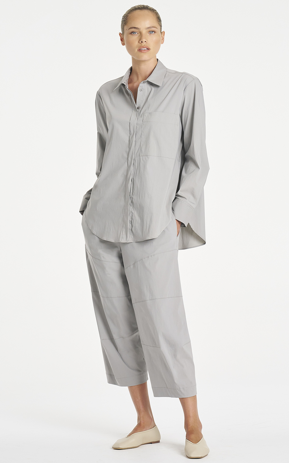 Cropped Tuscan Pant product photo.