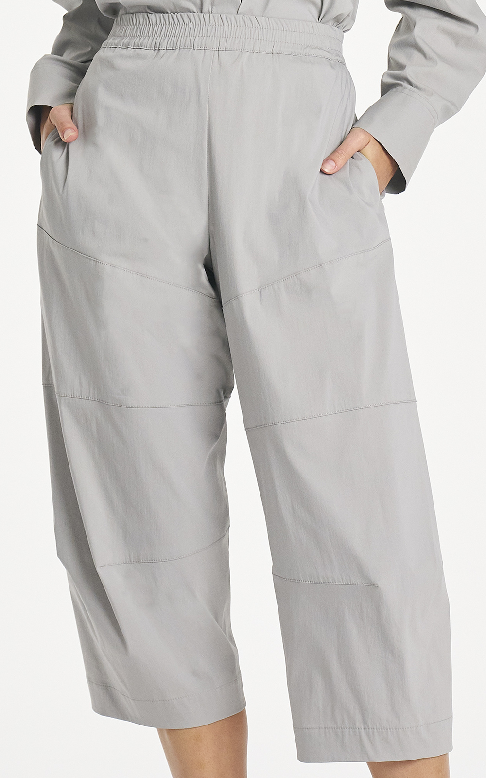 Cropped Tuscan Pant product photo.