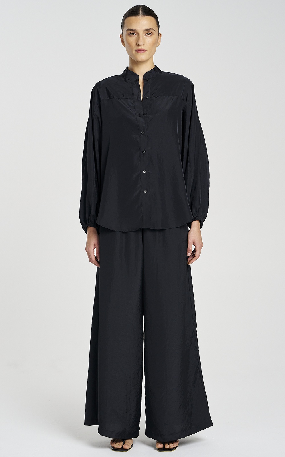 Soft Studio Pant product photo.