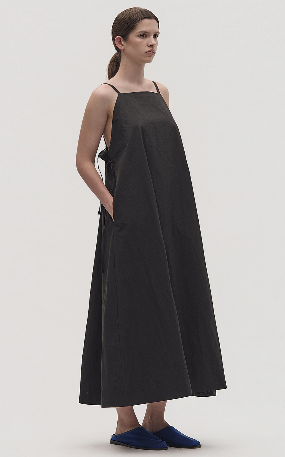 Tasa Pinafore product photo.