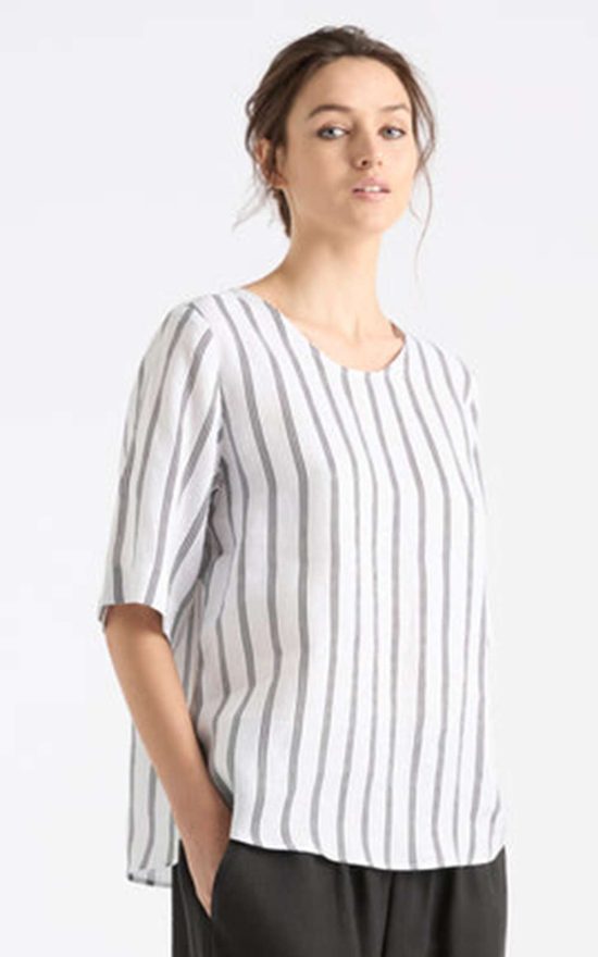 Plaza T In Trio Stripe Linen product photo.