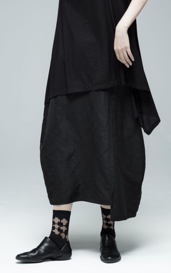 Misaki Skirt product photo.
