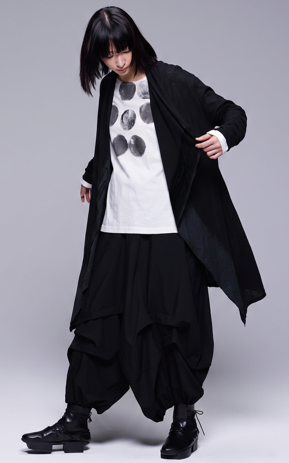 Obsidian Jacket product photo.