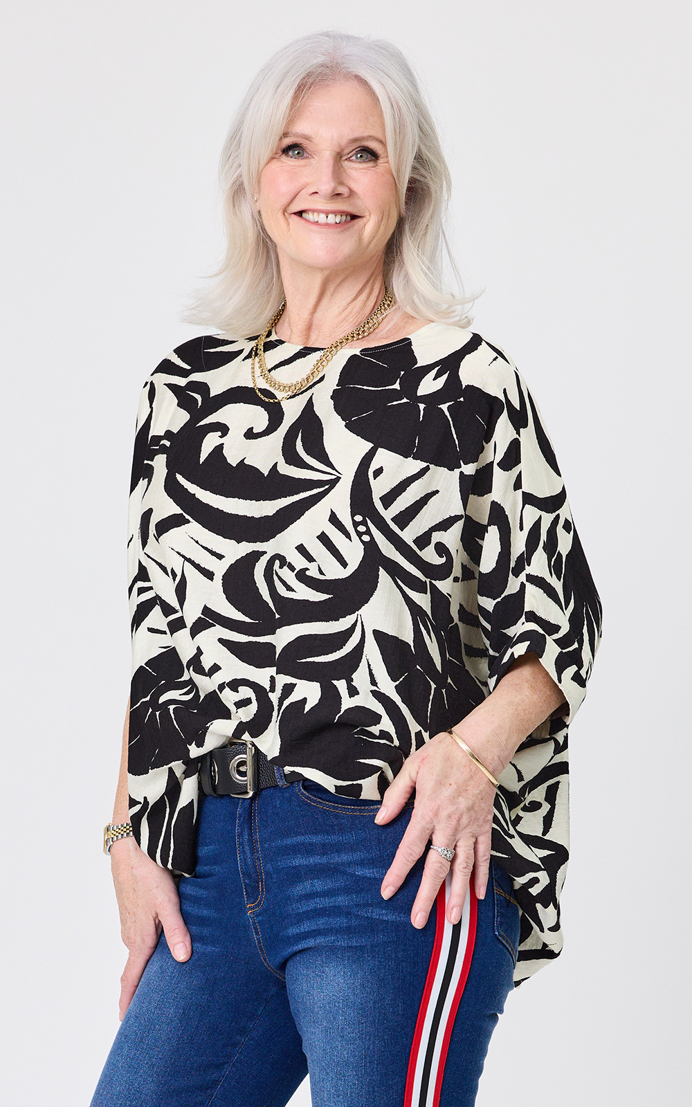 Nora Top product photo.