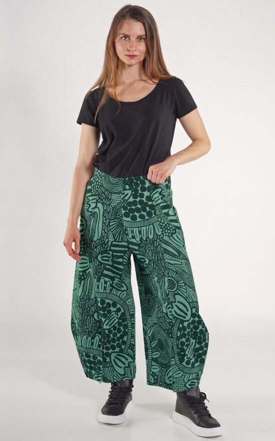 Vista Relaxed Pant product photo.