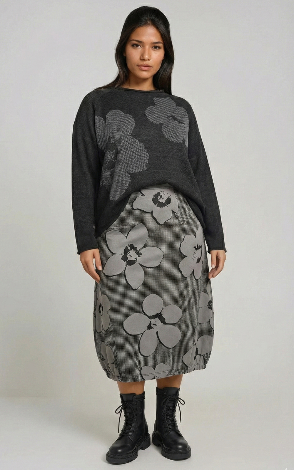 Orchid Skirt product photo.