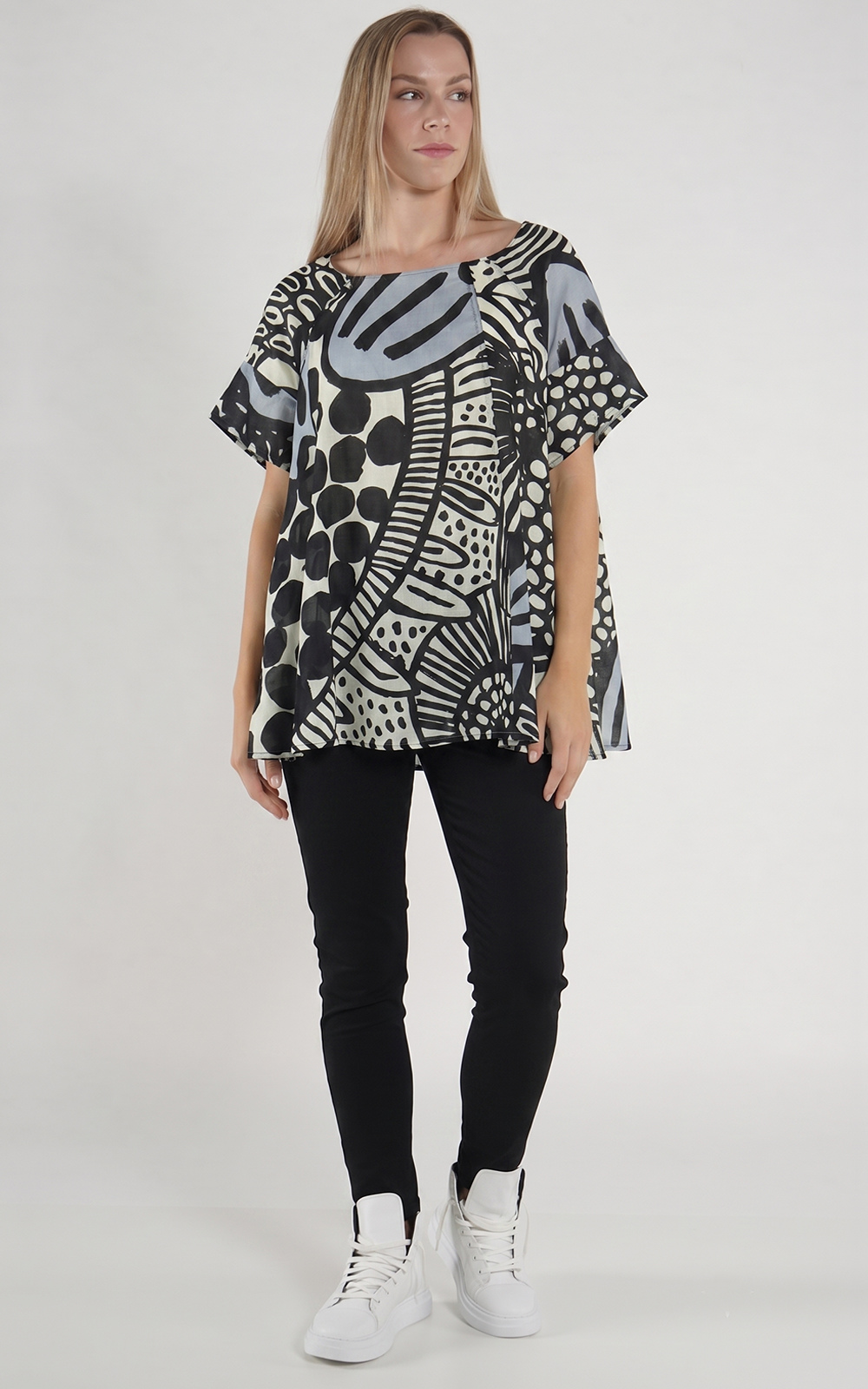 Breeze Tee product photo.