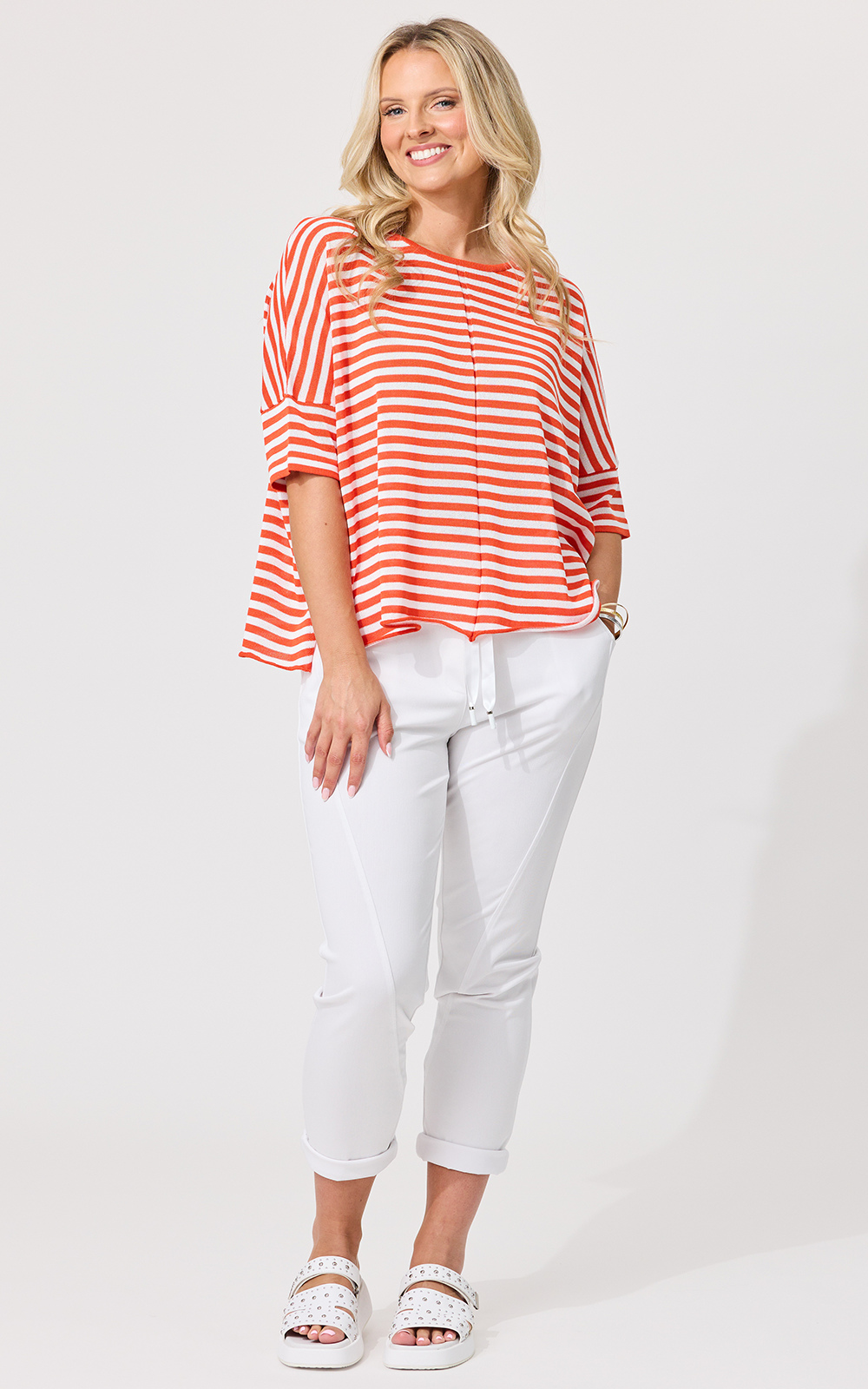 Candela Knit product photo.