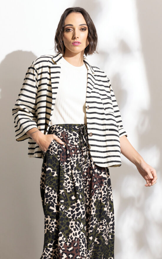 Sara Jacket product photo.