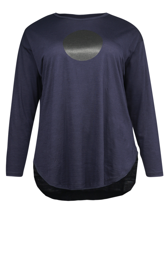 Big Dot Merino Curved Bell Top product photo.