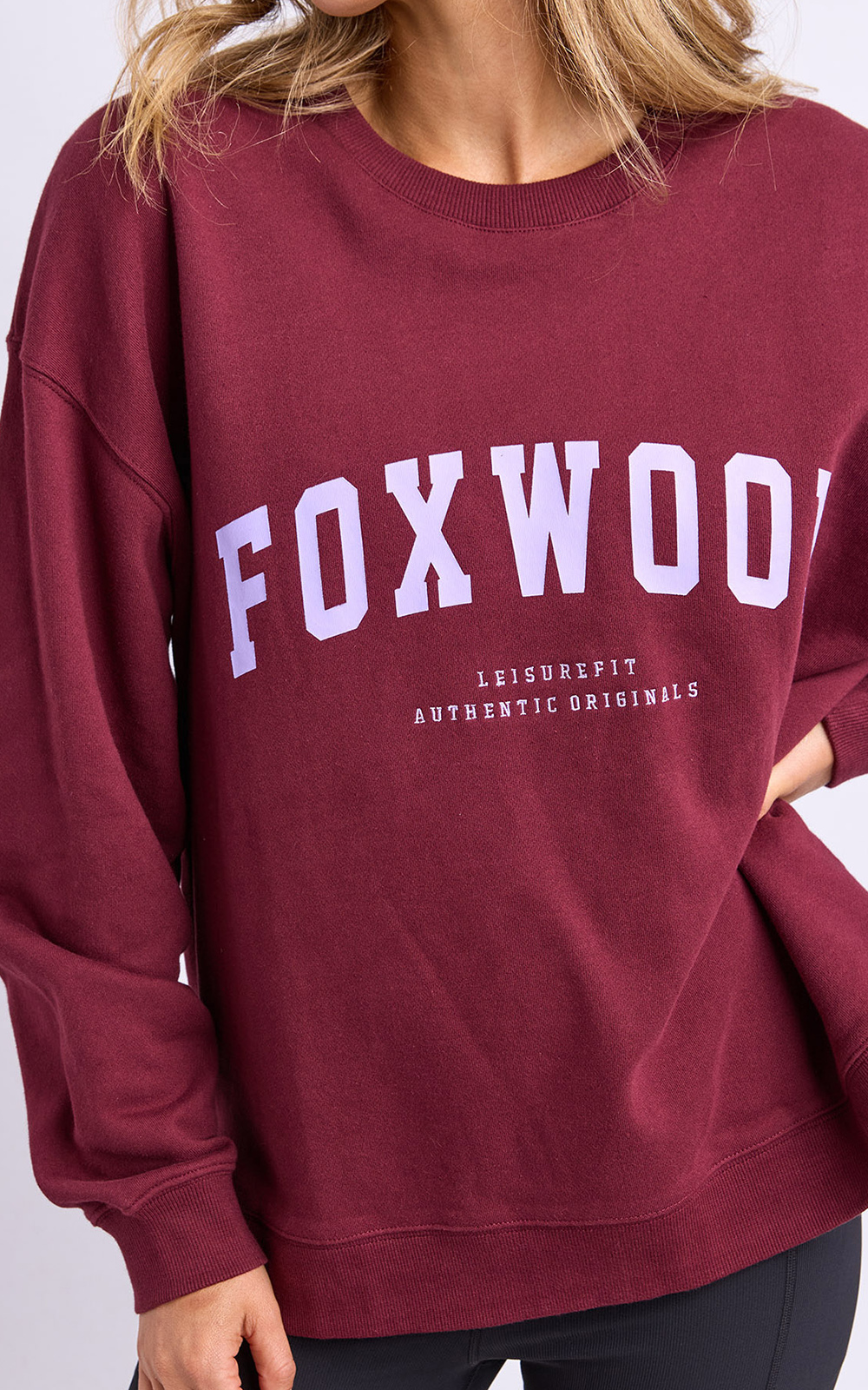 Interval Crew product photo.