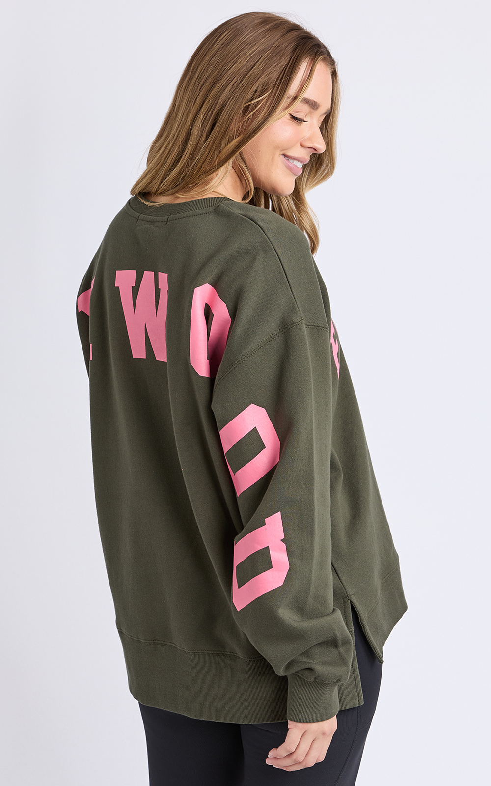 Interval Crew product photo.