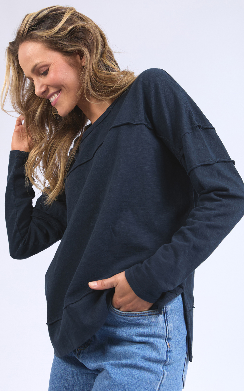 Jayne Throw On Top product photo.