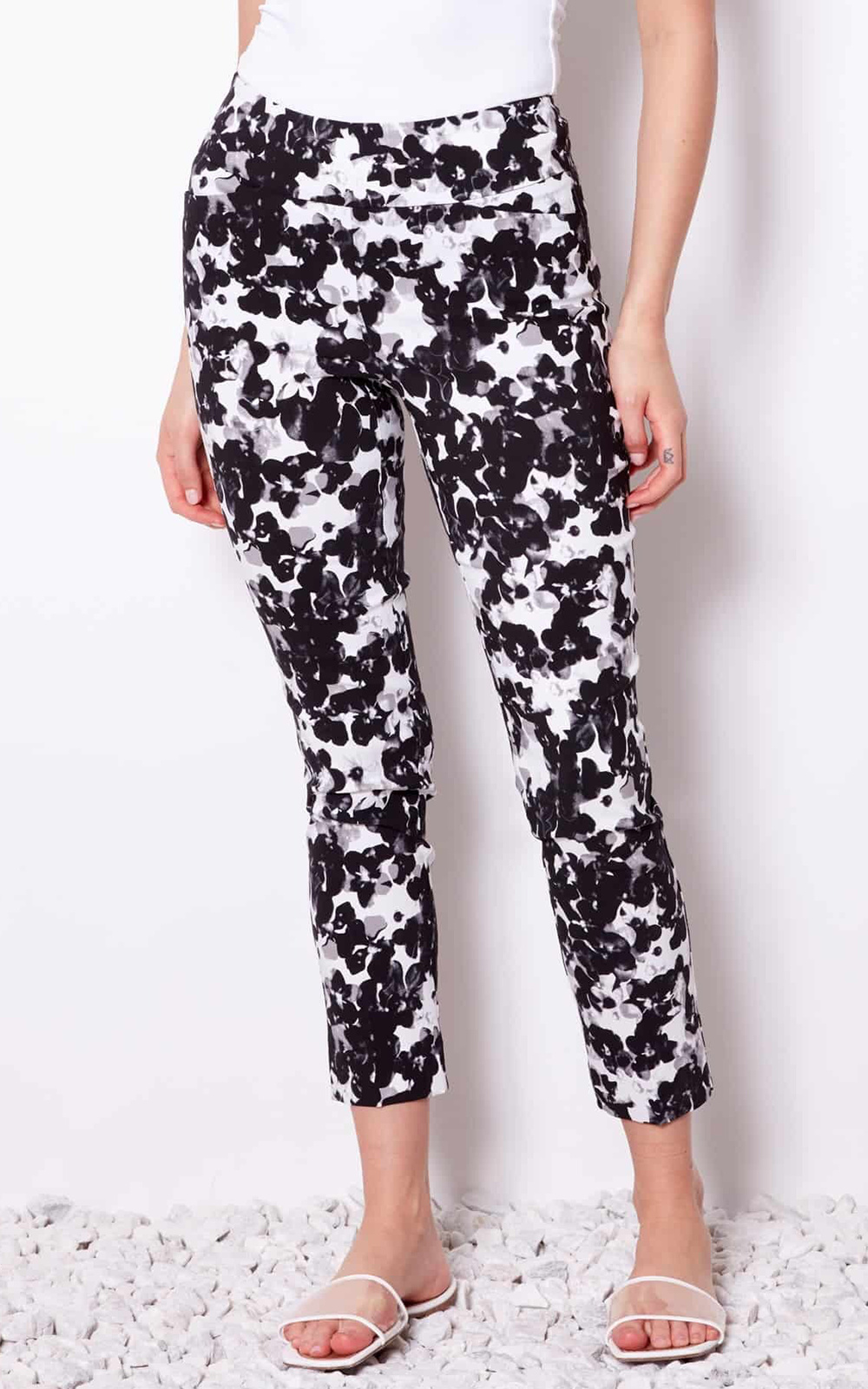 Techno Print Ankle Pant product photo.