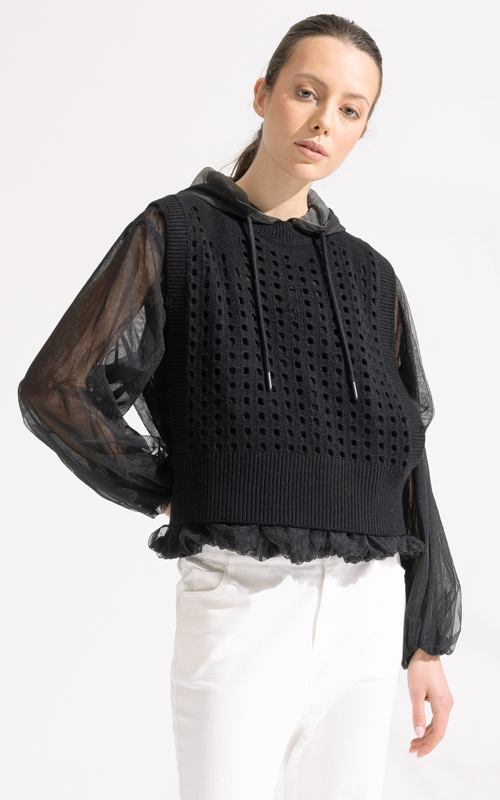 Chelsea Top product photo.