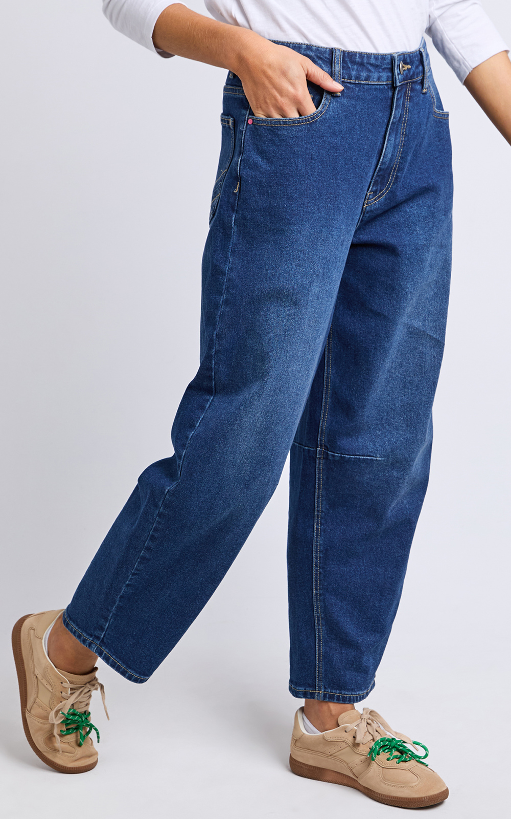 Bessie Barrel Leg Jean product photo.
