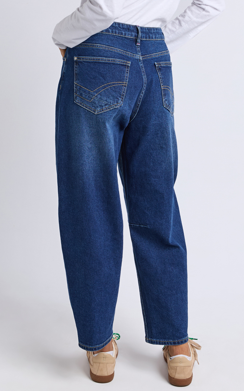 Bessie Barrel Leg Jean product photo.