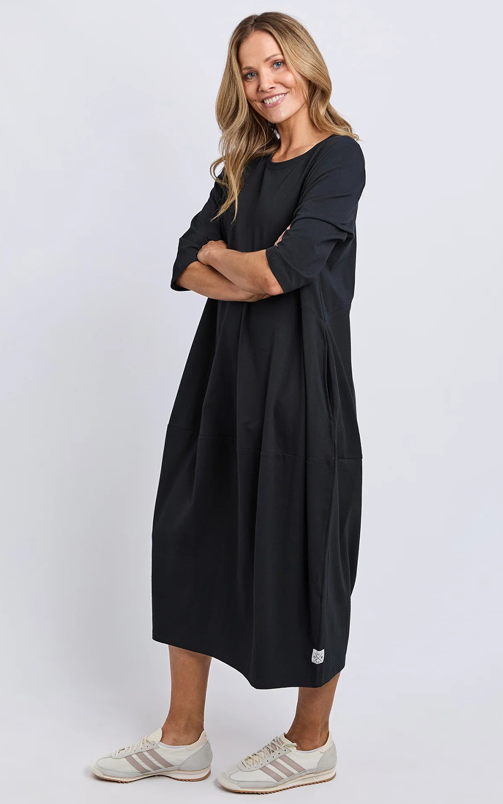 Diana Dress 3/4 Sleeve product photo.