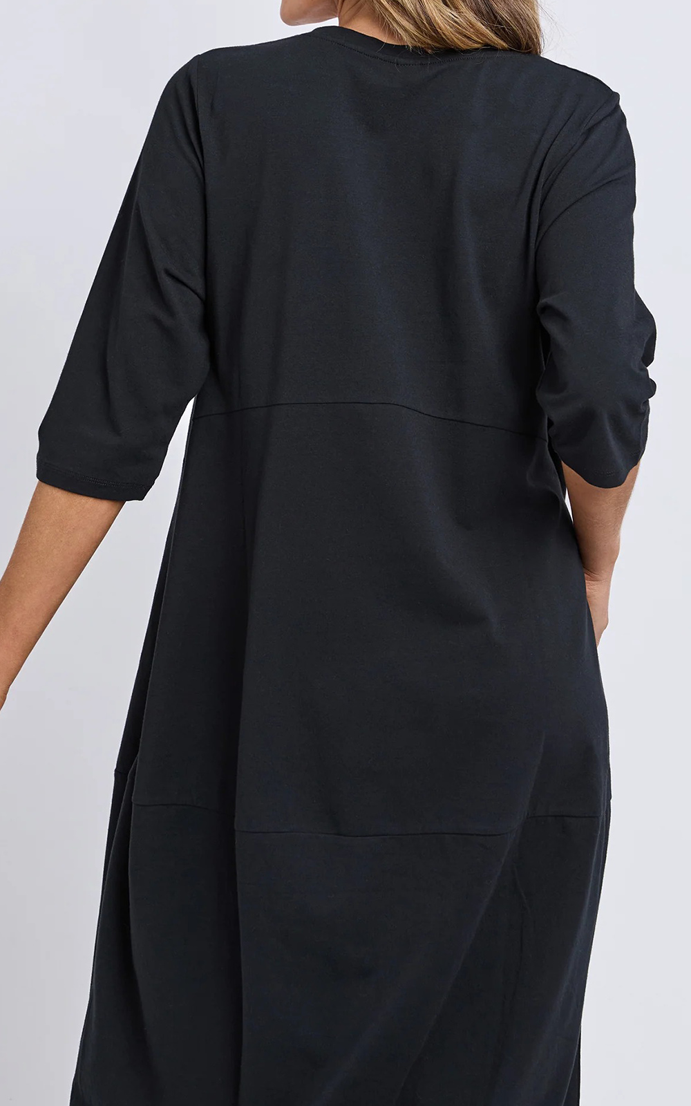 Diana Dress 3/4 Sleeve product photo.
