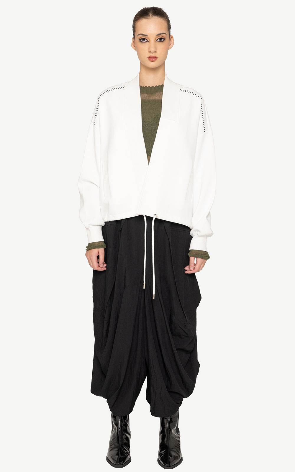 Cael Pant product photo.