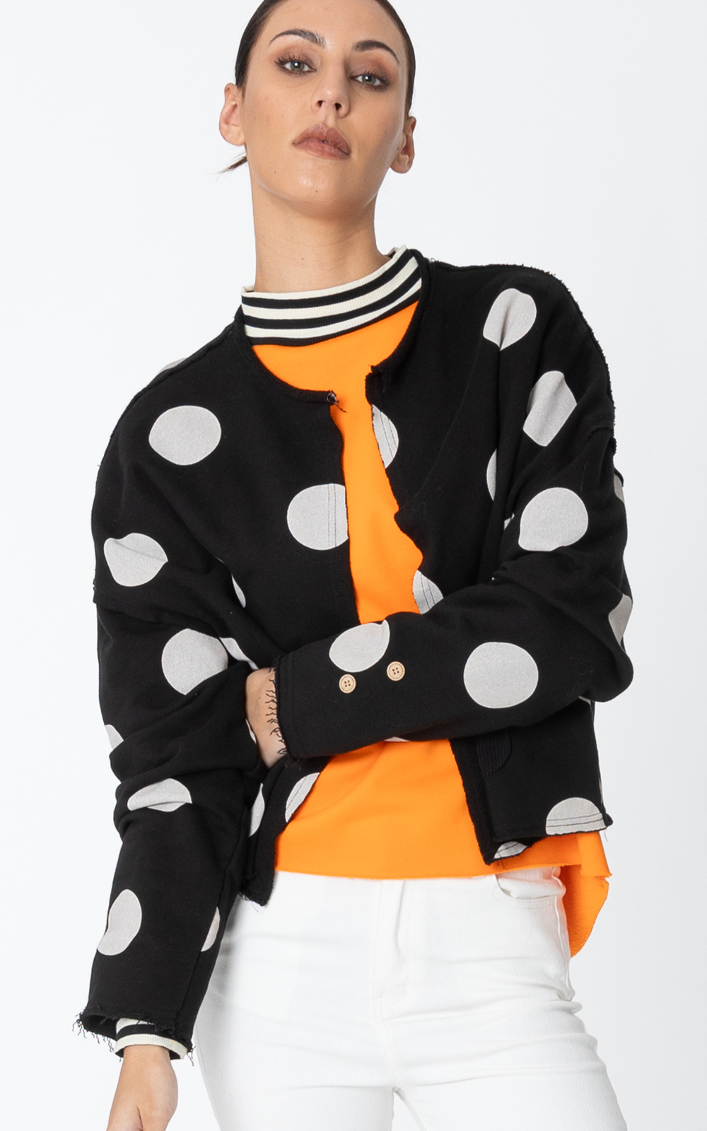 Mire Cardigan product photo.