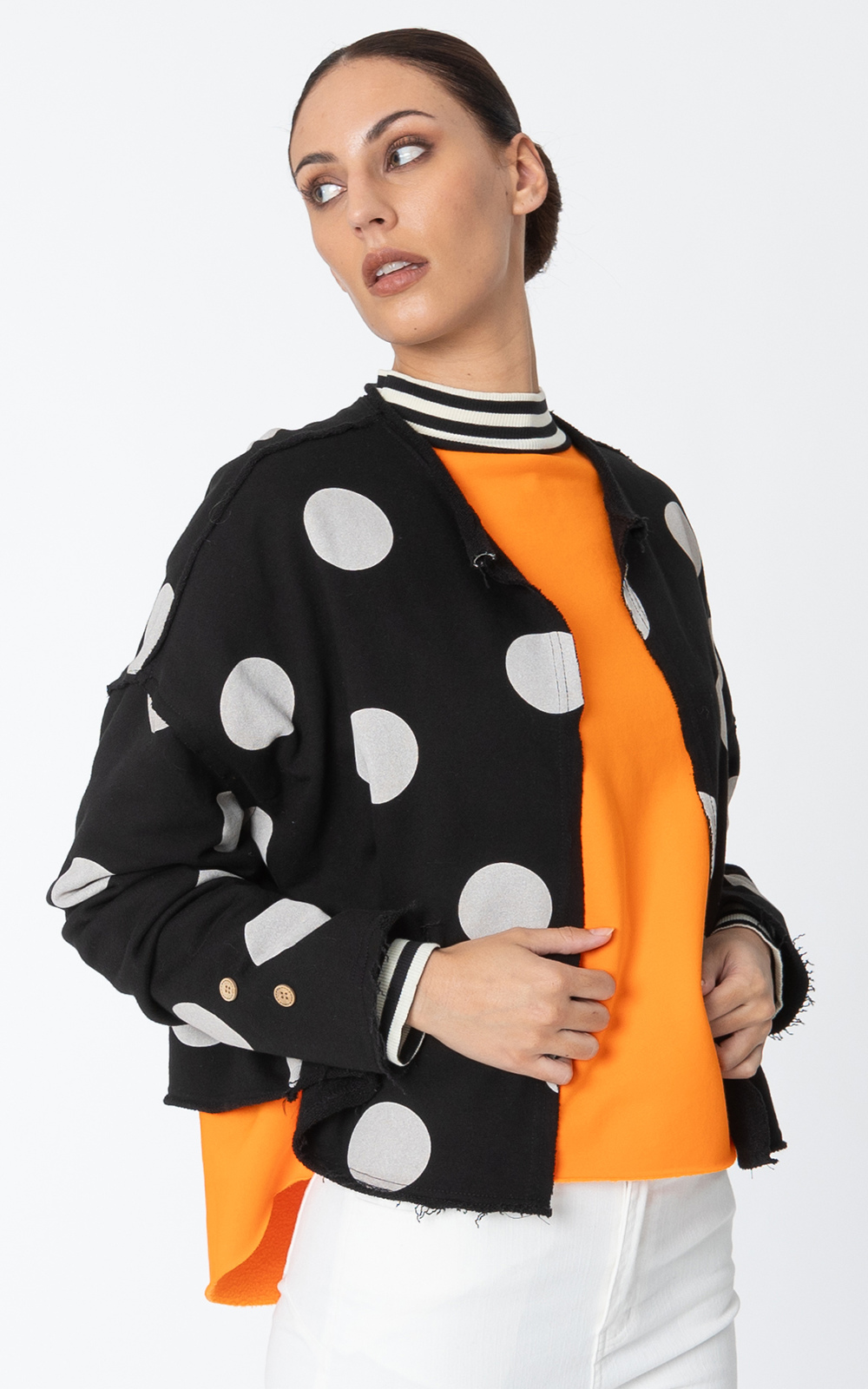 Mire Cardigan product photo.