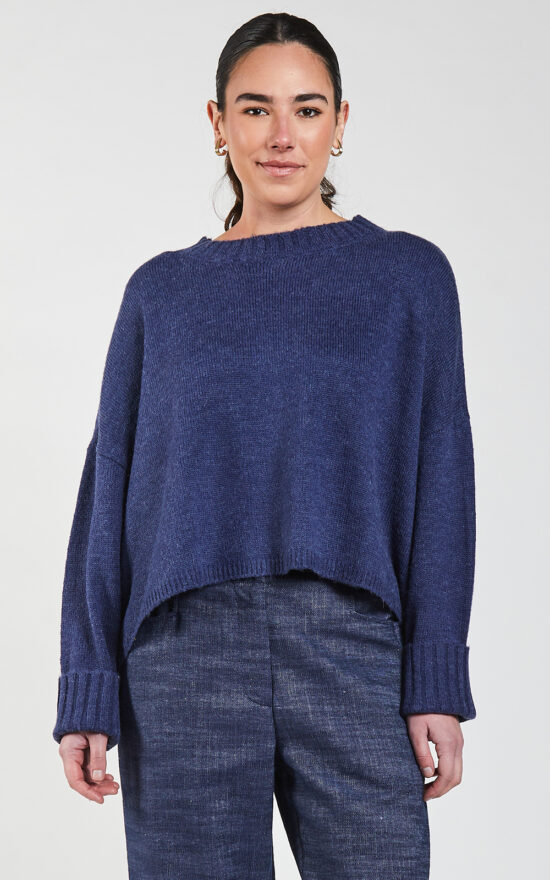 Beaucoup Oversized Sweater product photo.