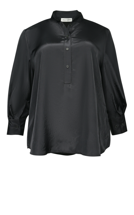 Resort Shirt product photo.