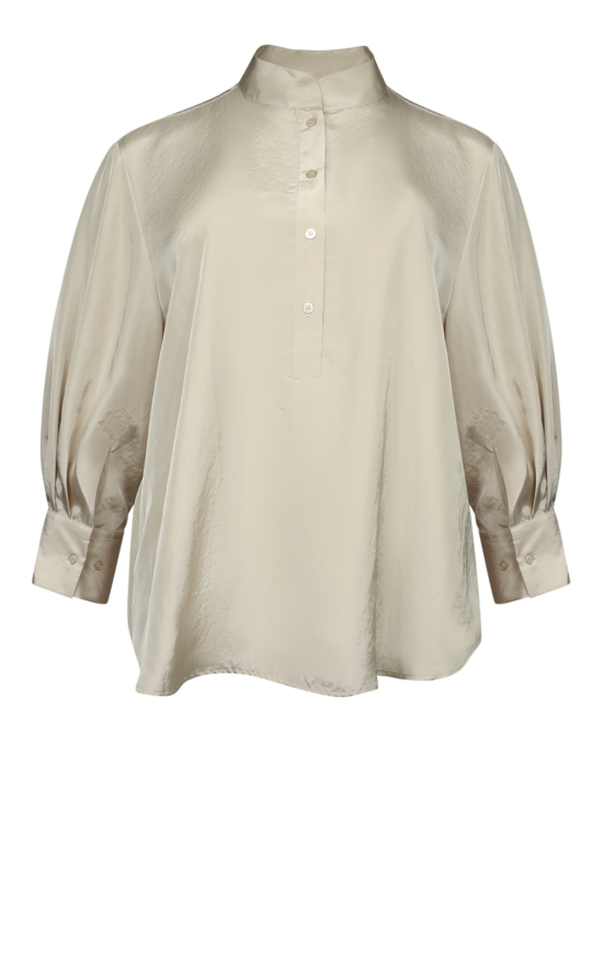 Resort Shirt product photo.