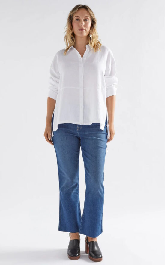 Stilla Shirt product photo.