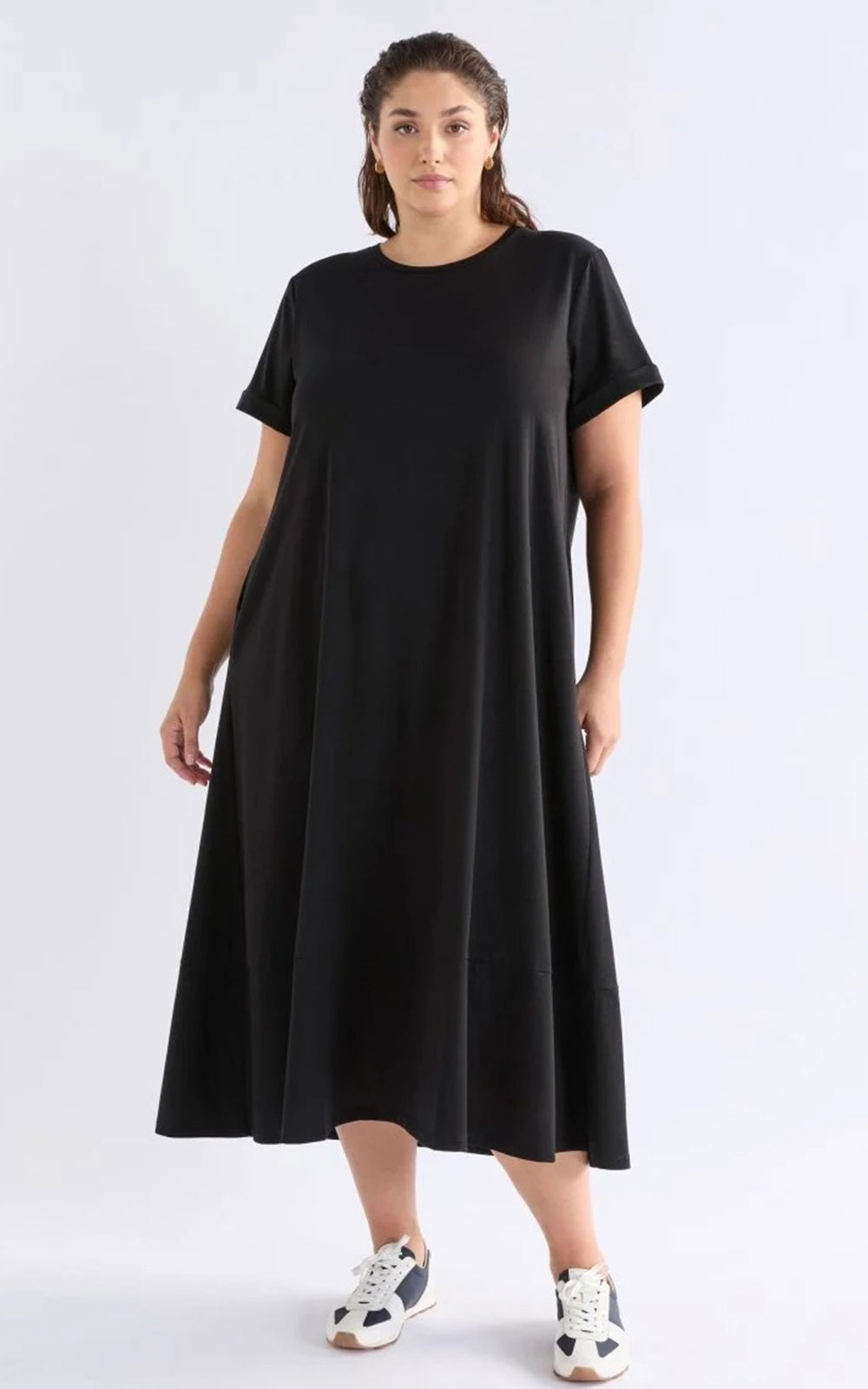 Haki Dress product photo.