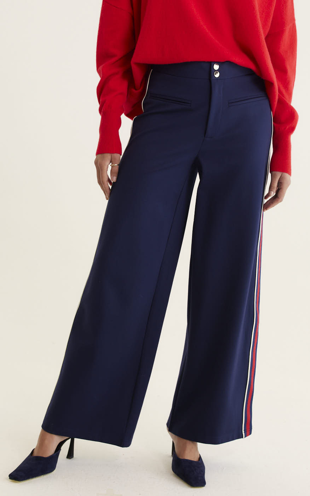 Retreat Pant In Ponti product photo.