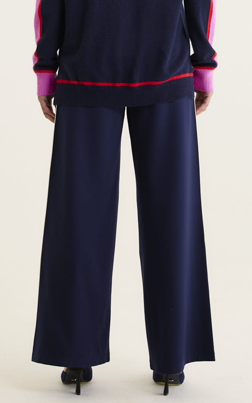 Retreat Pant In Ponti product photo.