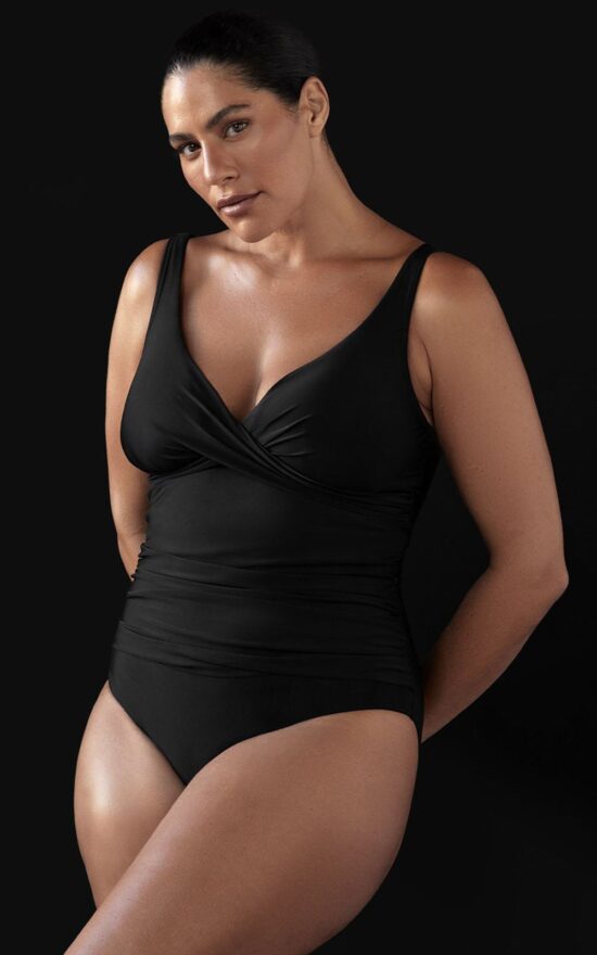 Delacroix Soft D-G Cup One Piece  product photo.