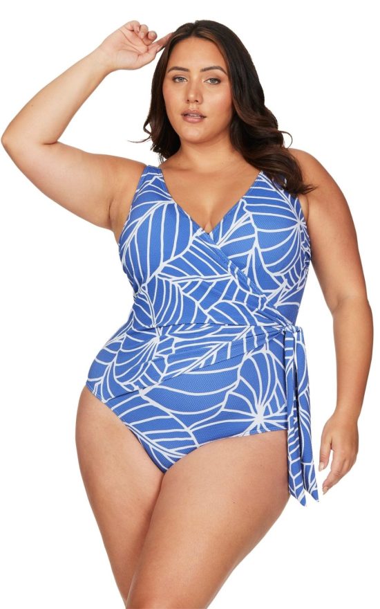 Hayes Underwire D-Dd Cup One Piece product photo.