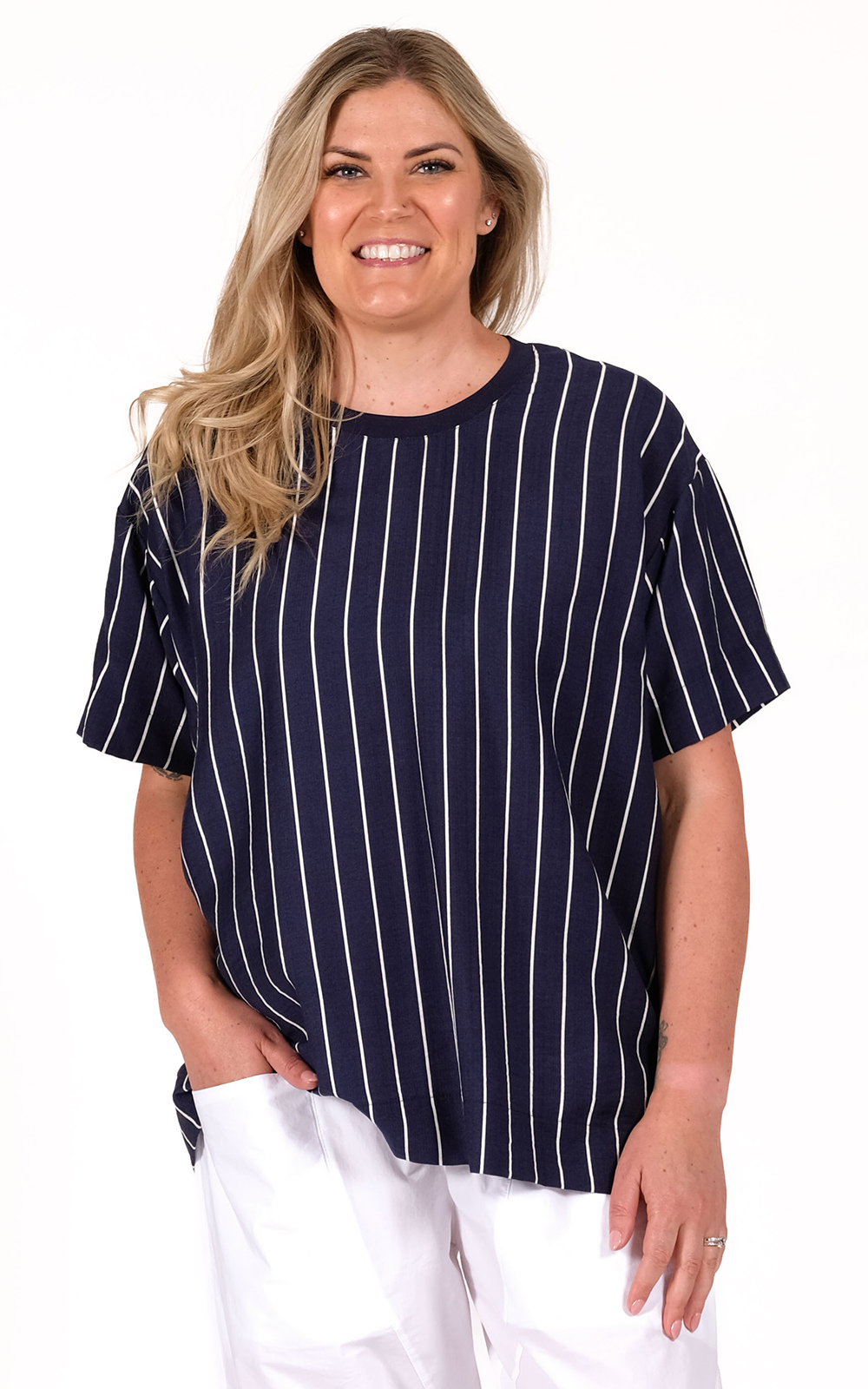 Talia Top product photo.