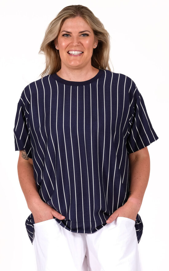 Talia Top product photo.