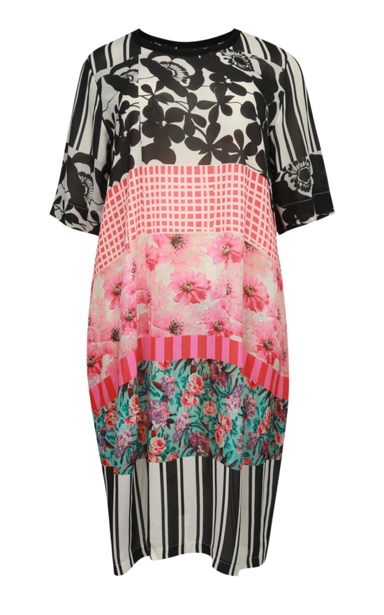 Sandy Dress Blossom Layers product photo.