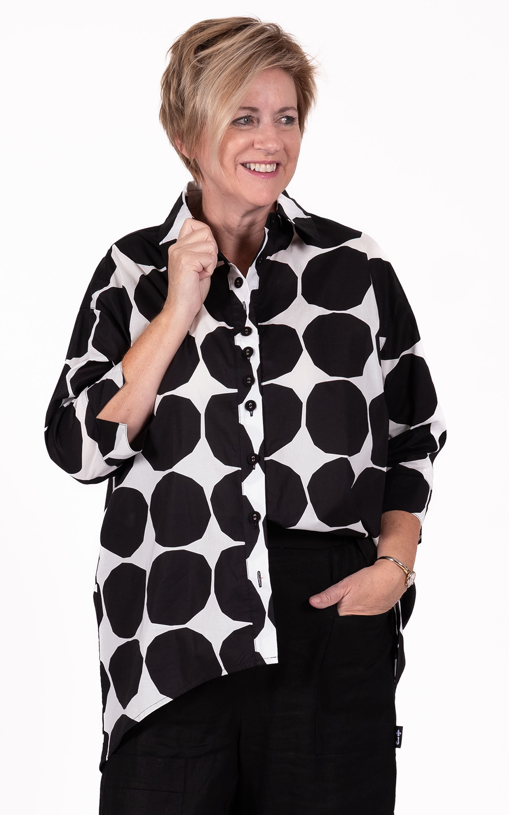 Suzie Shirt product photo.