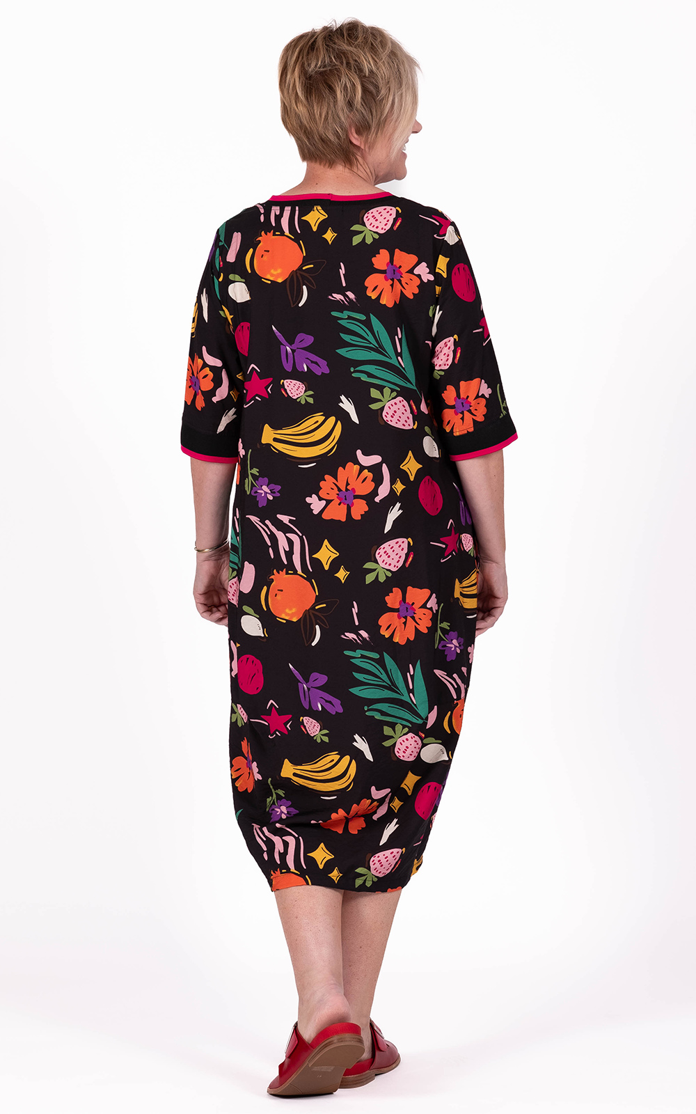 Sandy Dress product photo.