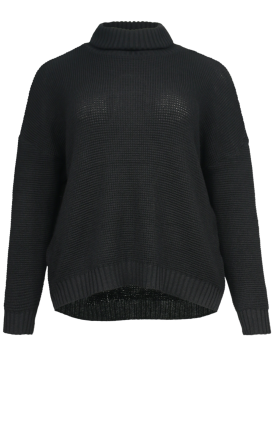 Merino Oversized Knit product photo.