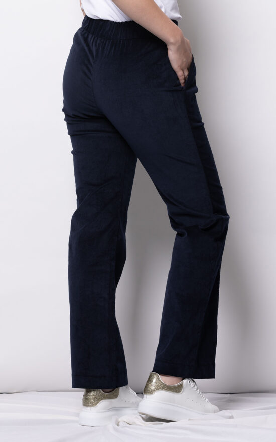 Icon Pant product photo.