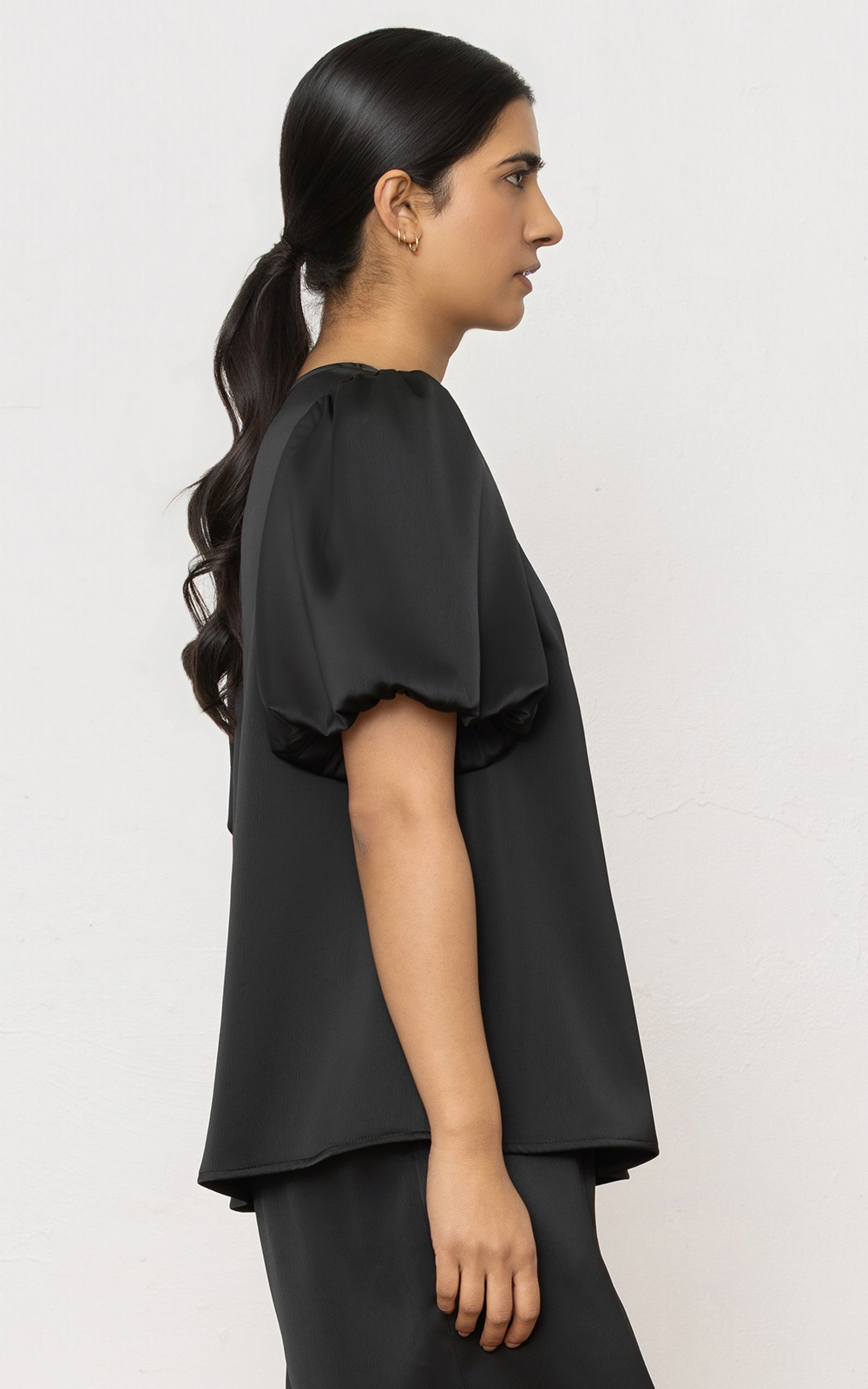Goldie Top product photo.
