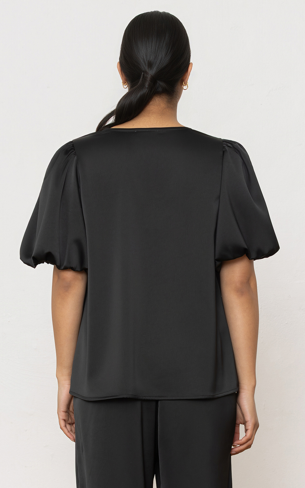 Goldie Top product photo.