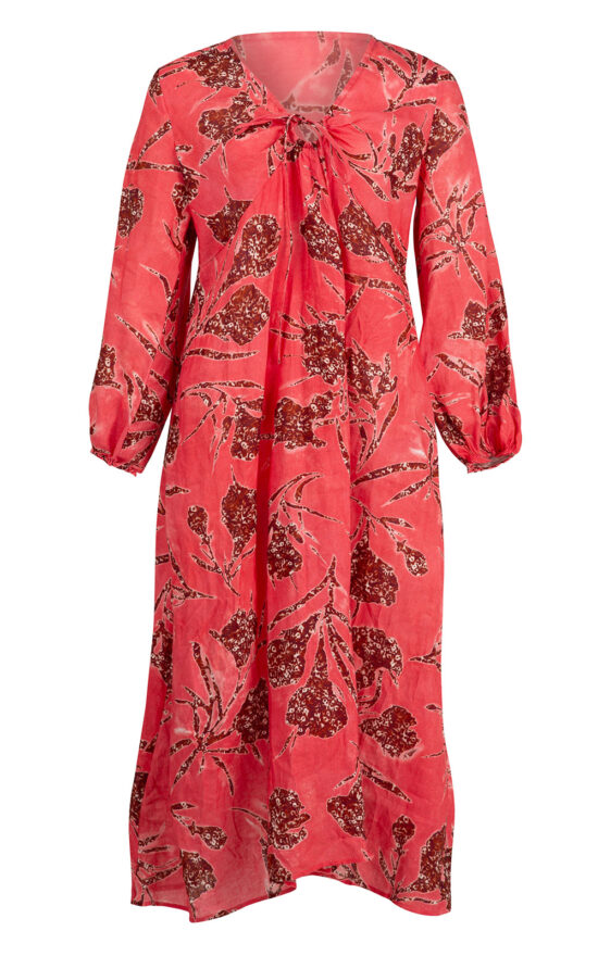 Dont Get It Twisted Dress product photo.