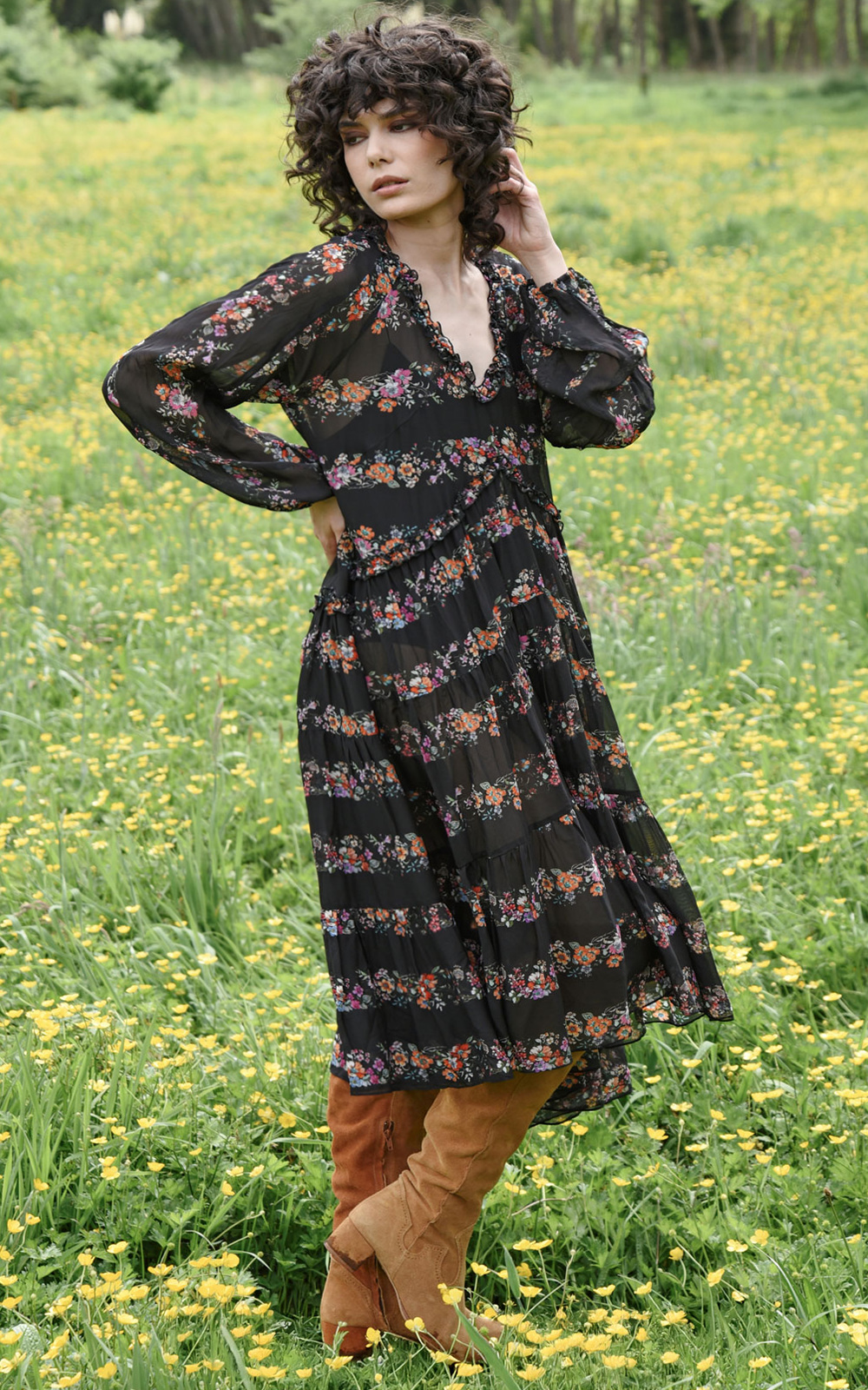 I'm Frill Here Dress product photo.